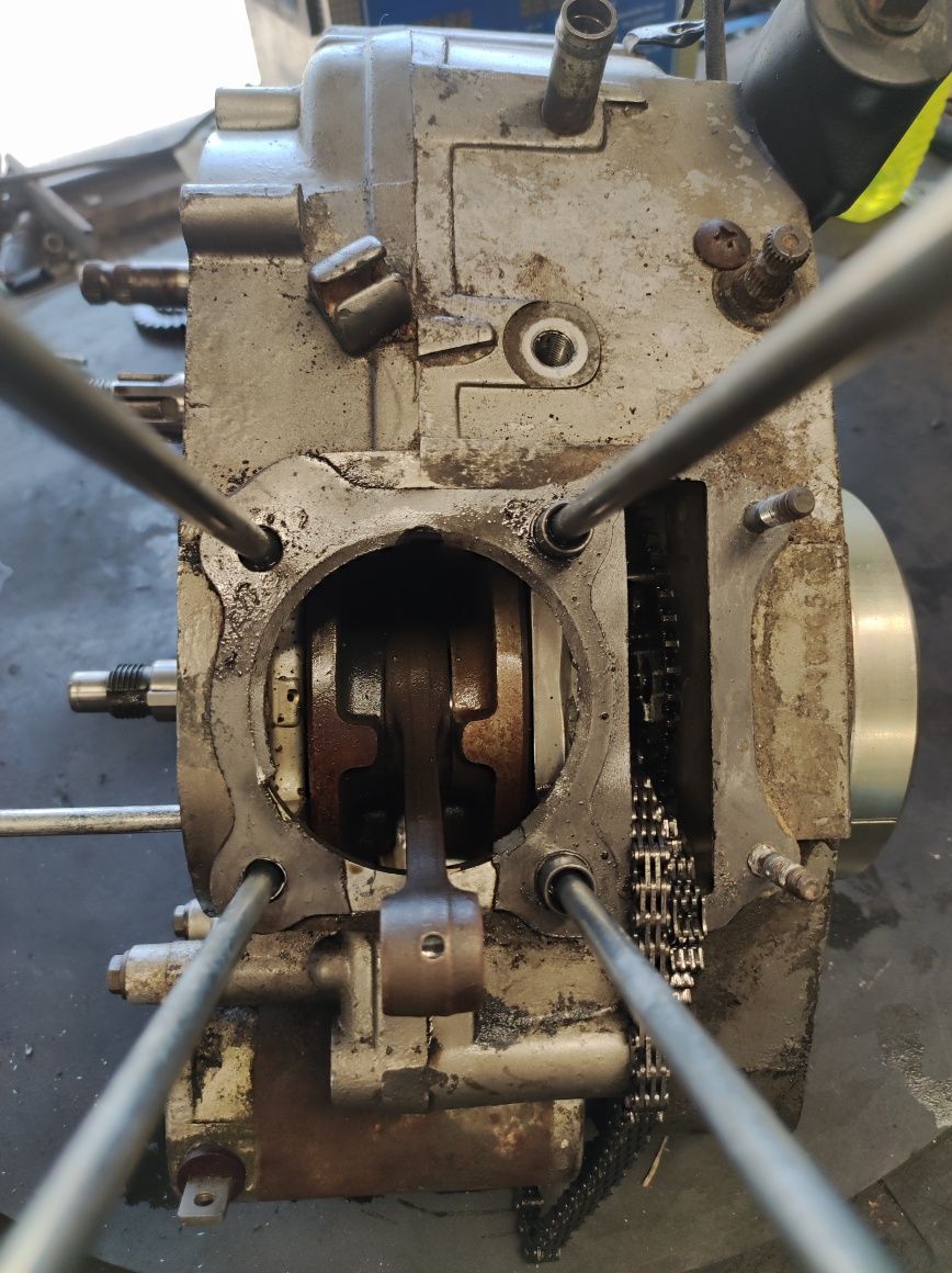 silnik od hyosung 125 xrx/rx na części