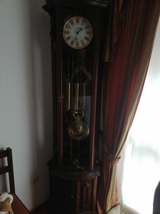 Relógio de sala antigo