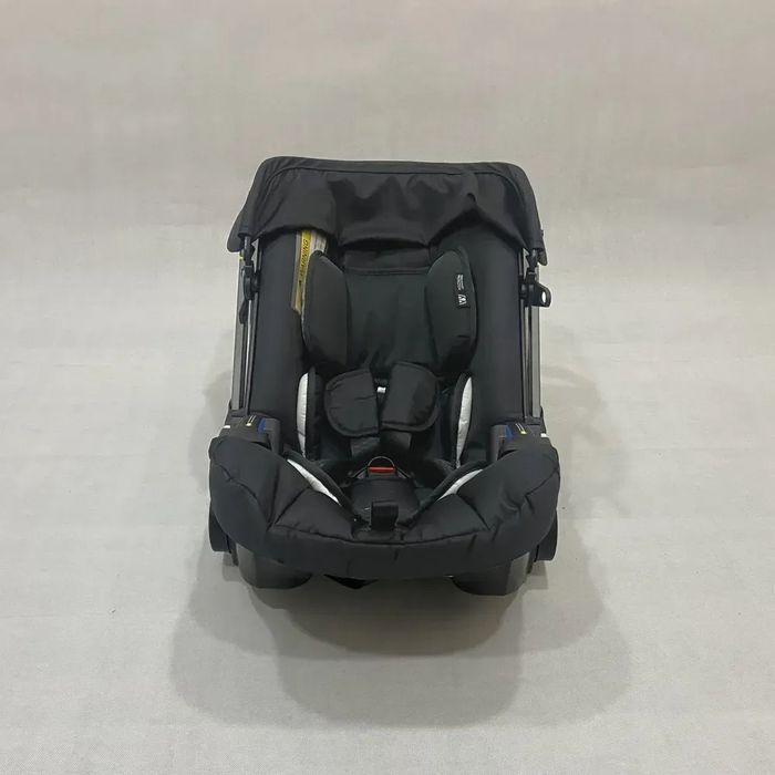 Дитяча Коляска - автокрісло з колесами 4 в 1