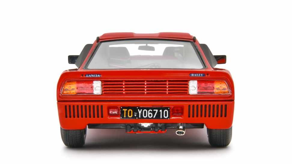 Model 1:18 Laudoracing-Model Lancia 037 Rally Stradale 1982 red