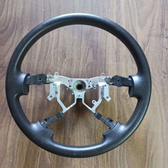 Руль, кермо Toyota
