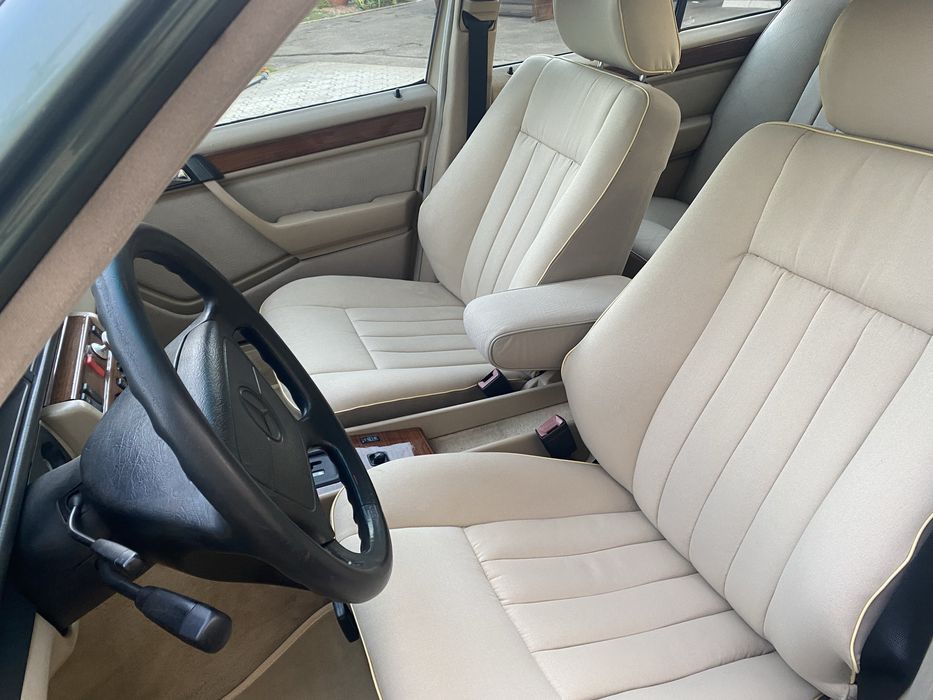 Хімчистка салону (хімчищення, прибирання інтерʼєру)