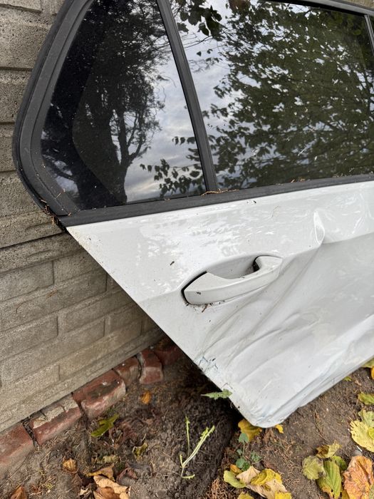 Golf 8 viii drzwi szyba mechanizm glosnik