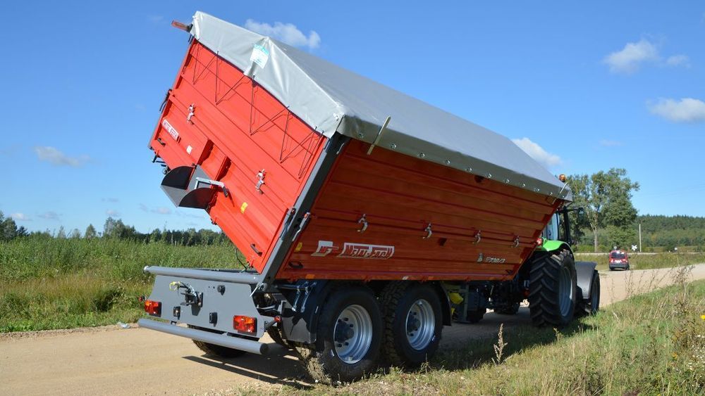 Metal-Fach T730/3  Przyczepa rolnicza tandem T730/3 12 t