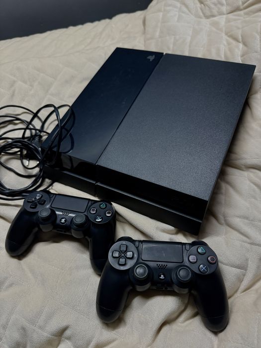 konsola PlayStation 4