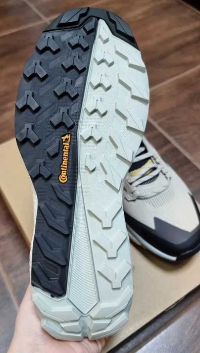 Кросівки для хайкінгу Terrex Free Hiker 2.0 оригінал наш 43 евро 44