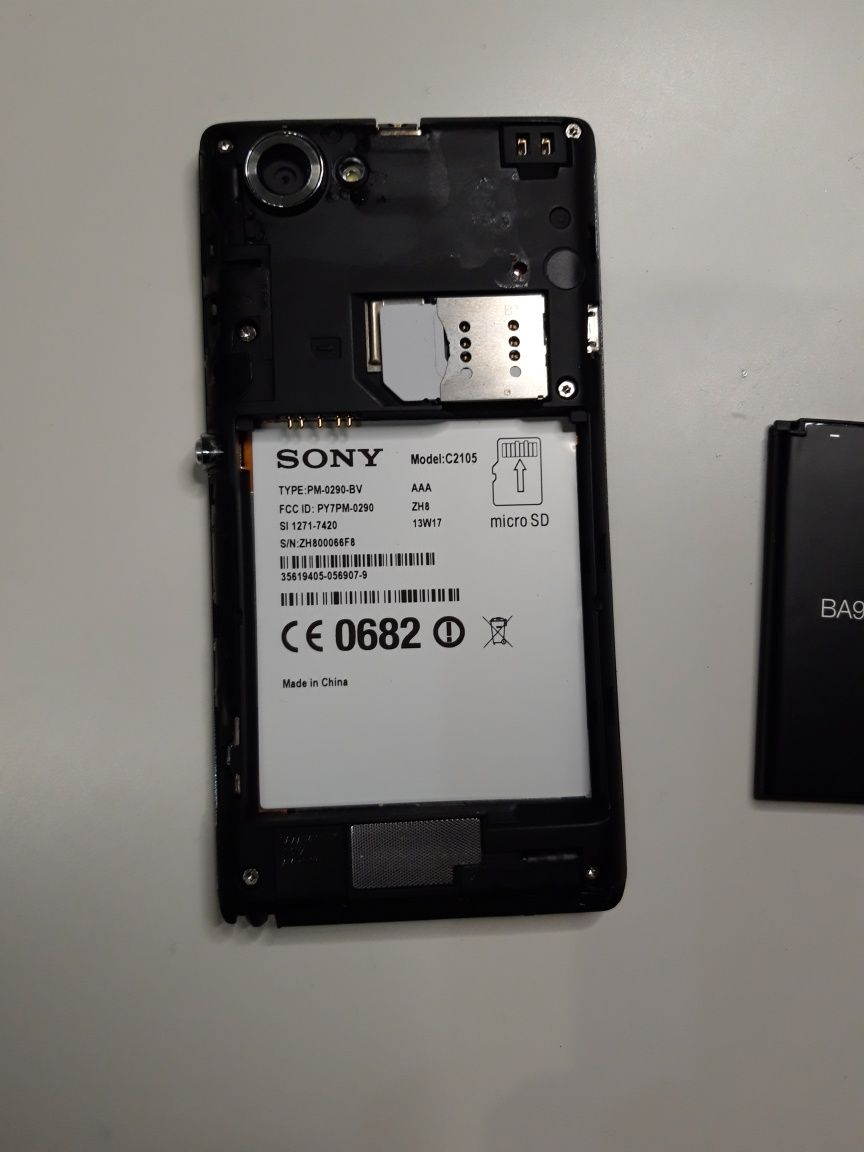 Sony xperia L c2105 black  compact компактний