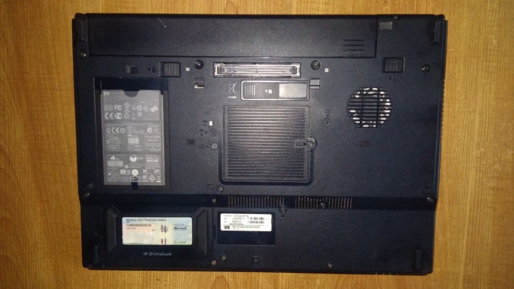 Laptop 15.4 HP Compaq 8510p Intel Core Duo 2x Win7 10 SSD HDMI office