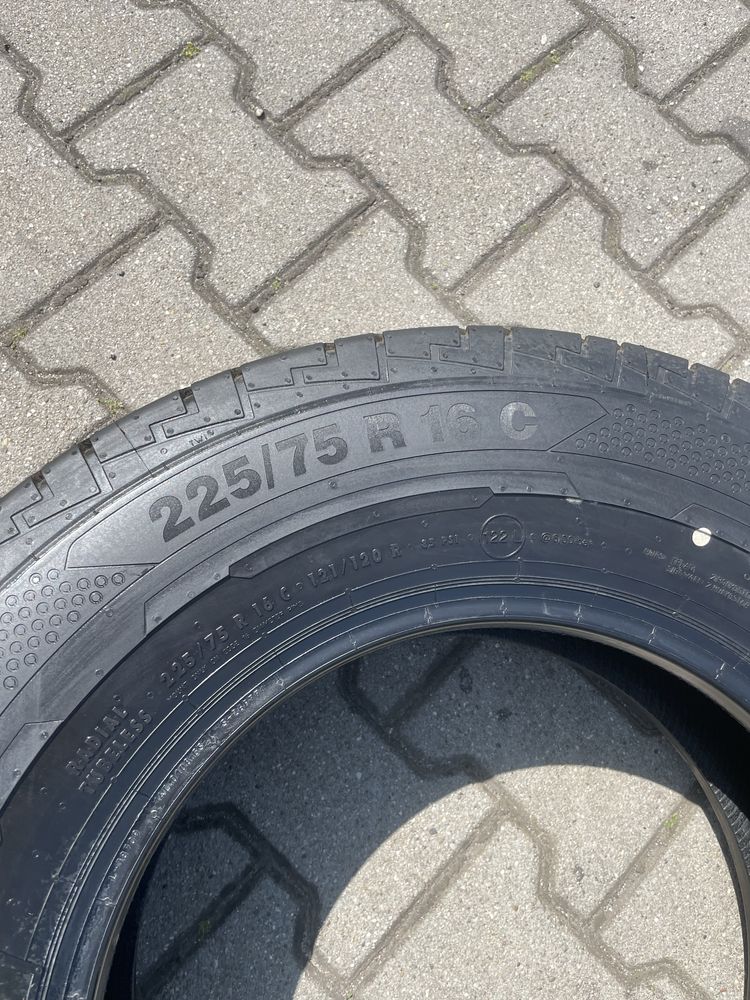 225/75/16C nowe opony dostawcze Continental Van Contact 2025