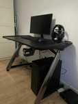 Biurko podświetlane gamingowe gracza ultradesk