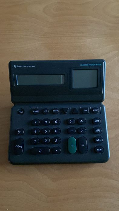 Calculadora Texas Instruments TI-5038II Paper-Free – Excelente Estado