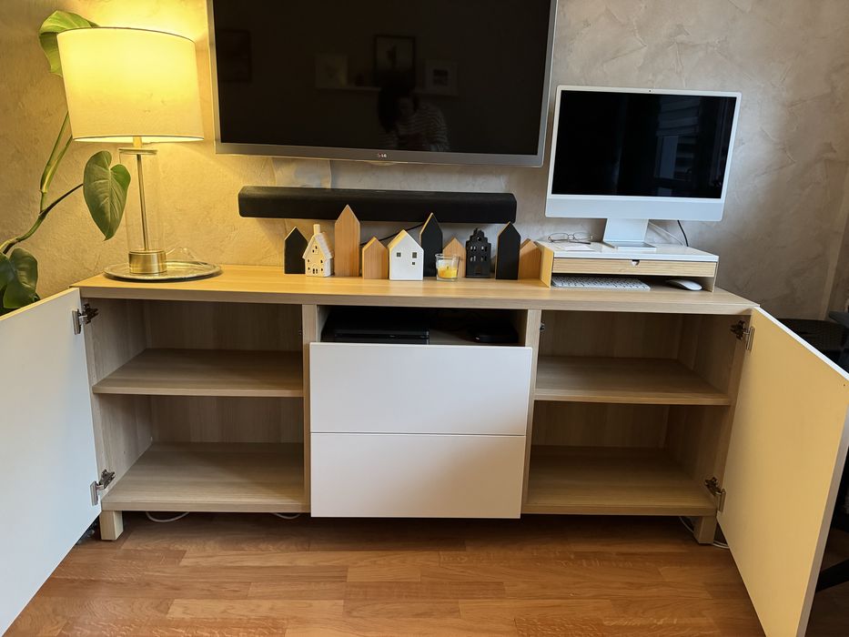 Komoda + 2 witryny Besta Ikea
