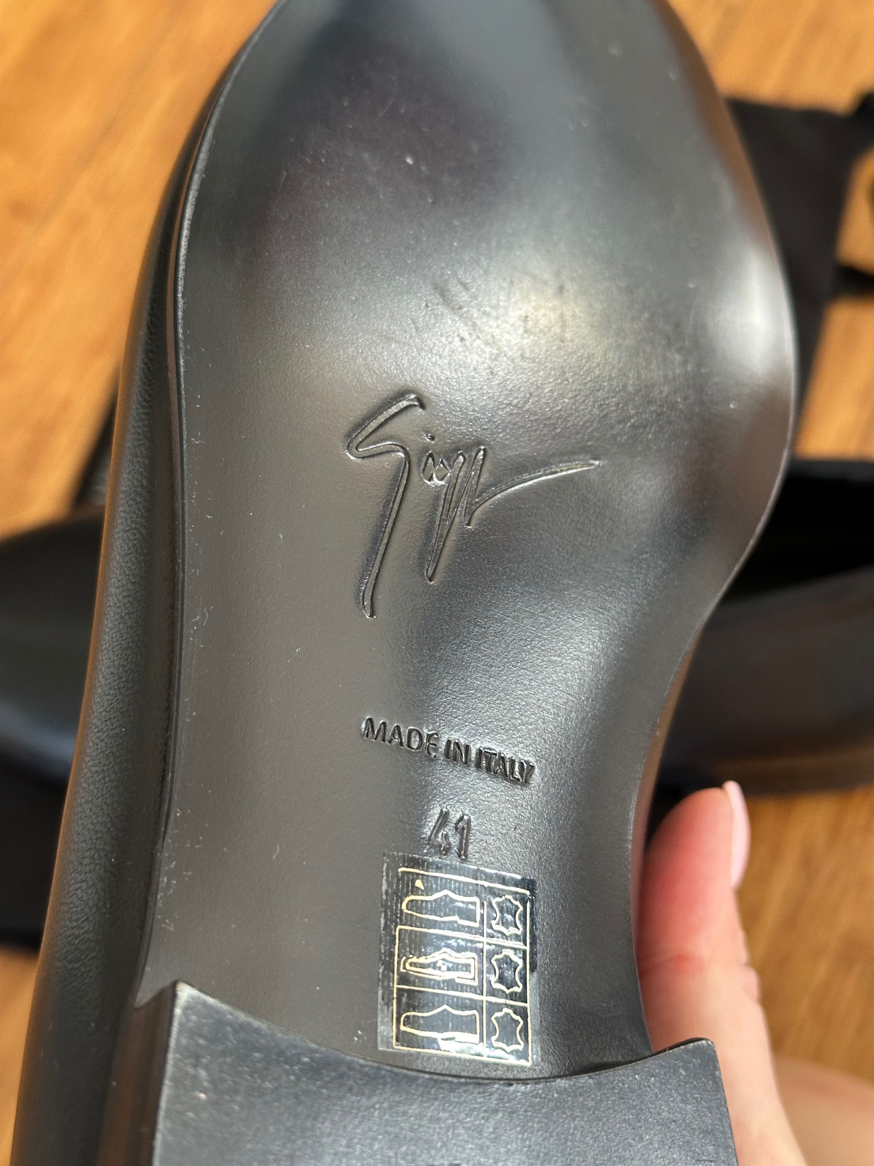 Nowe męskie mokasyny Giuseppe Zanotti rozm.41 rachunek!