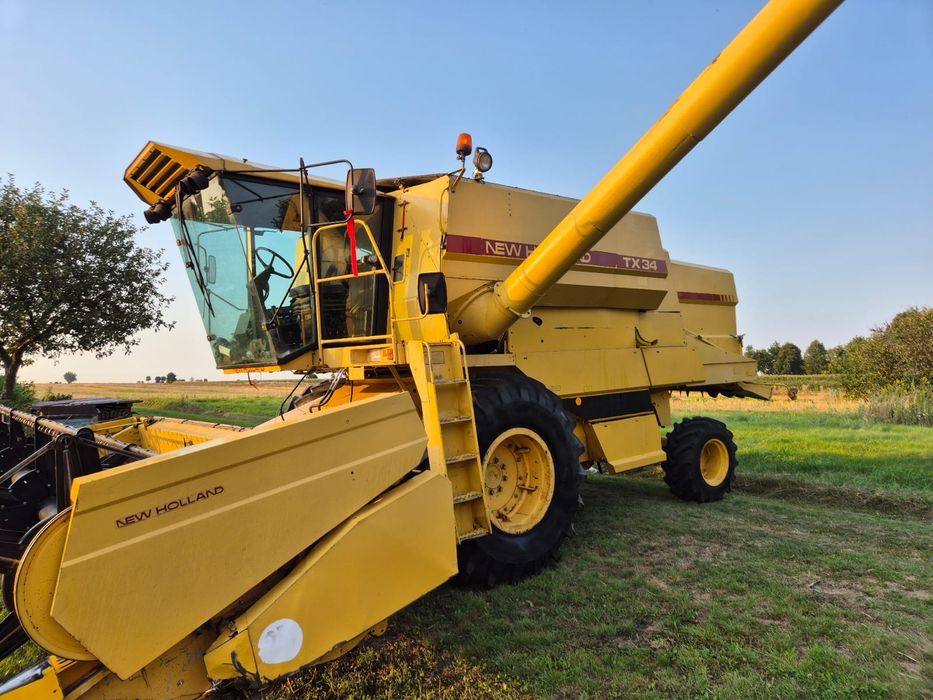 Kombajn zbożowy New Holland TX34 Oryginał