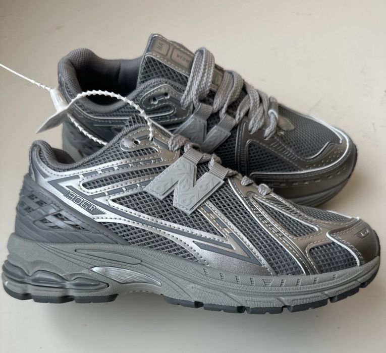 Унісекс. New Balance 1906R Silver розмір 38, довжина 23-23.5см