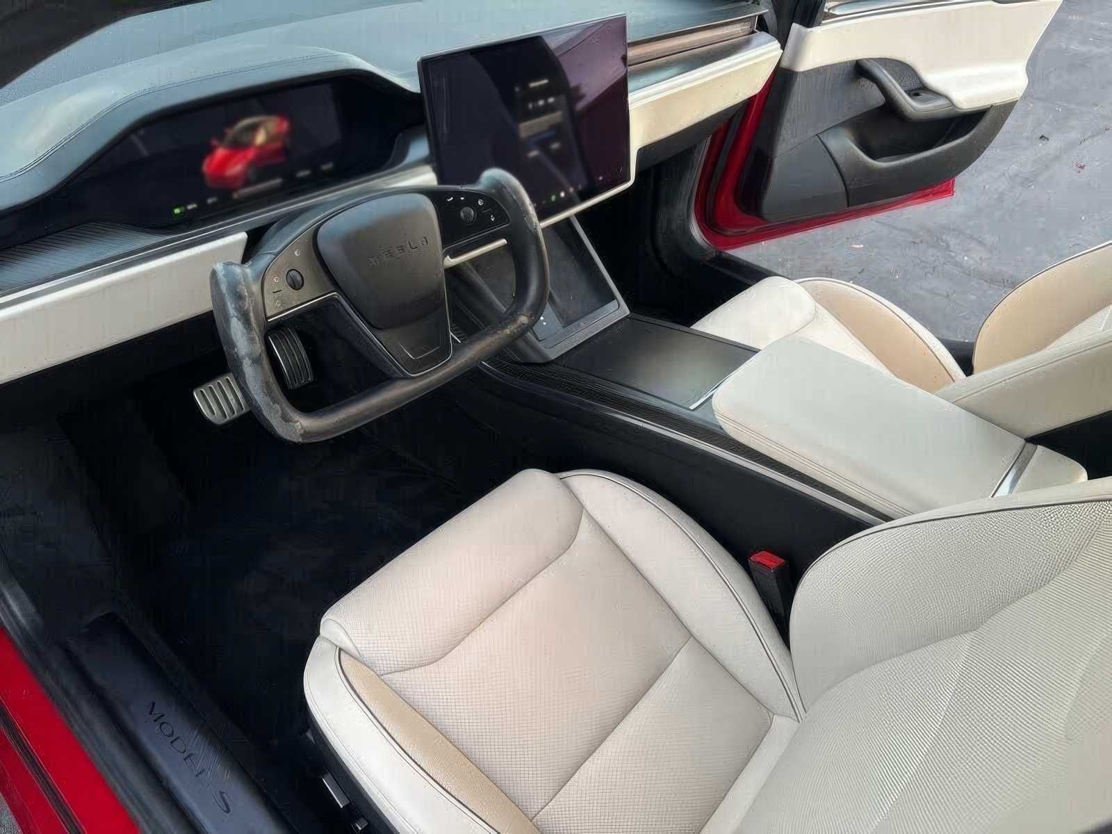 2021 Tesla Model S Plaid