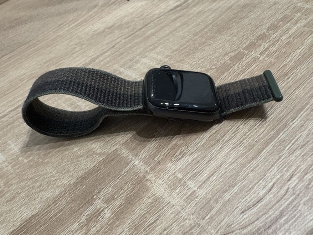 Apple Watch SE 2020