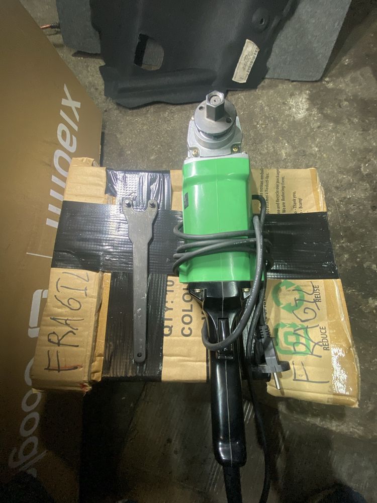 Máquina de Polir Hitachi Nova