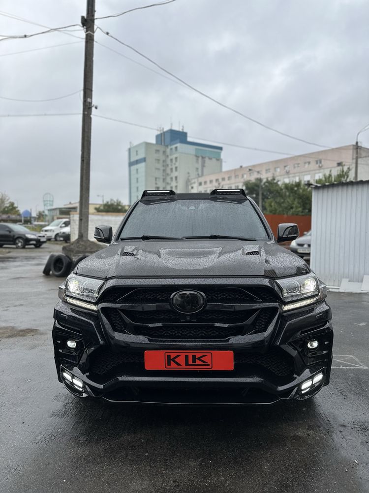 Накладка на крышу Toyota LC 200