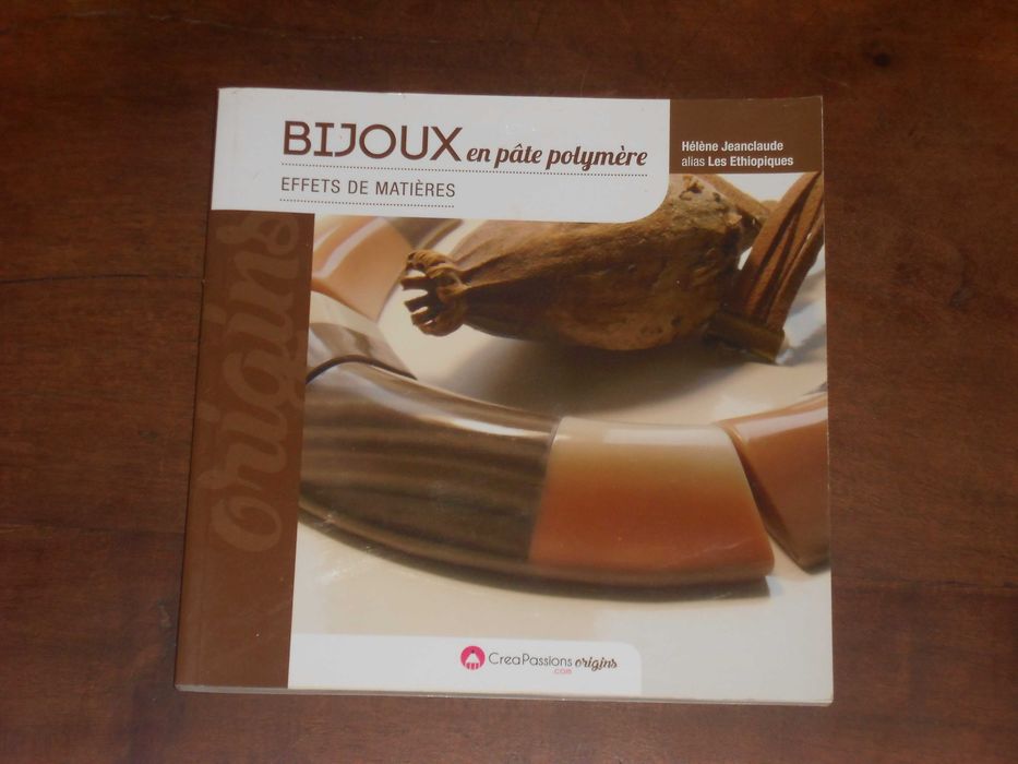 Conjunto 3 livros artesanato pasta polimero massa moldavel