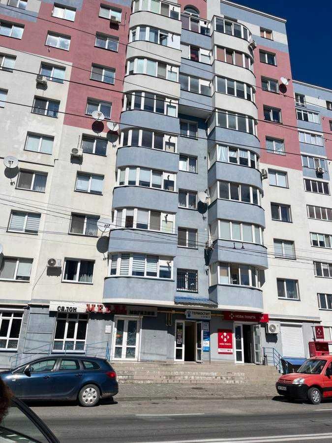 Здається приміщення по вулиці Симоненка _ Y