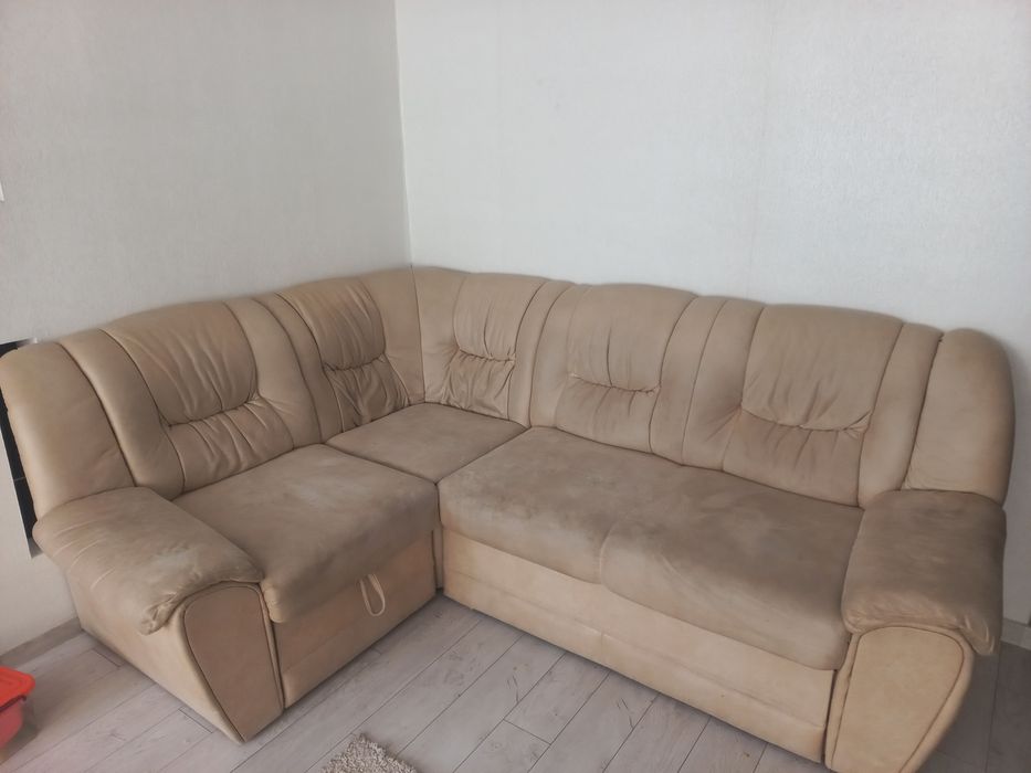 Диван кутовий розкладний