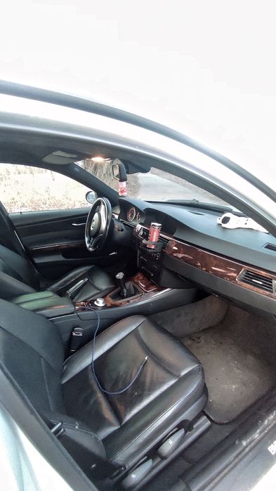 Продаж BMW  E90  320d