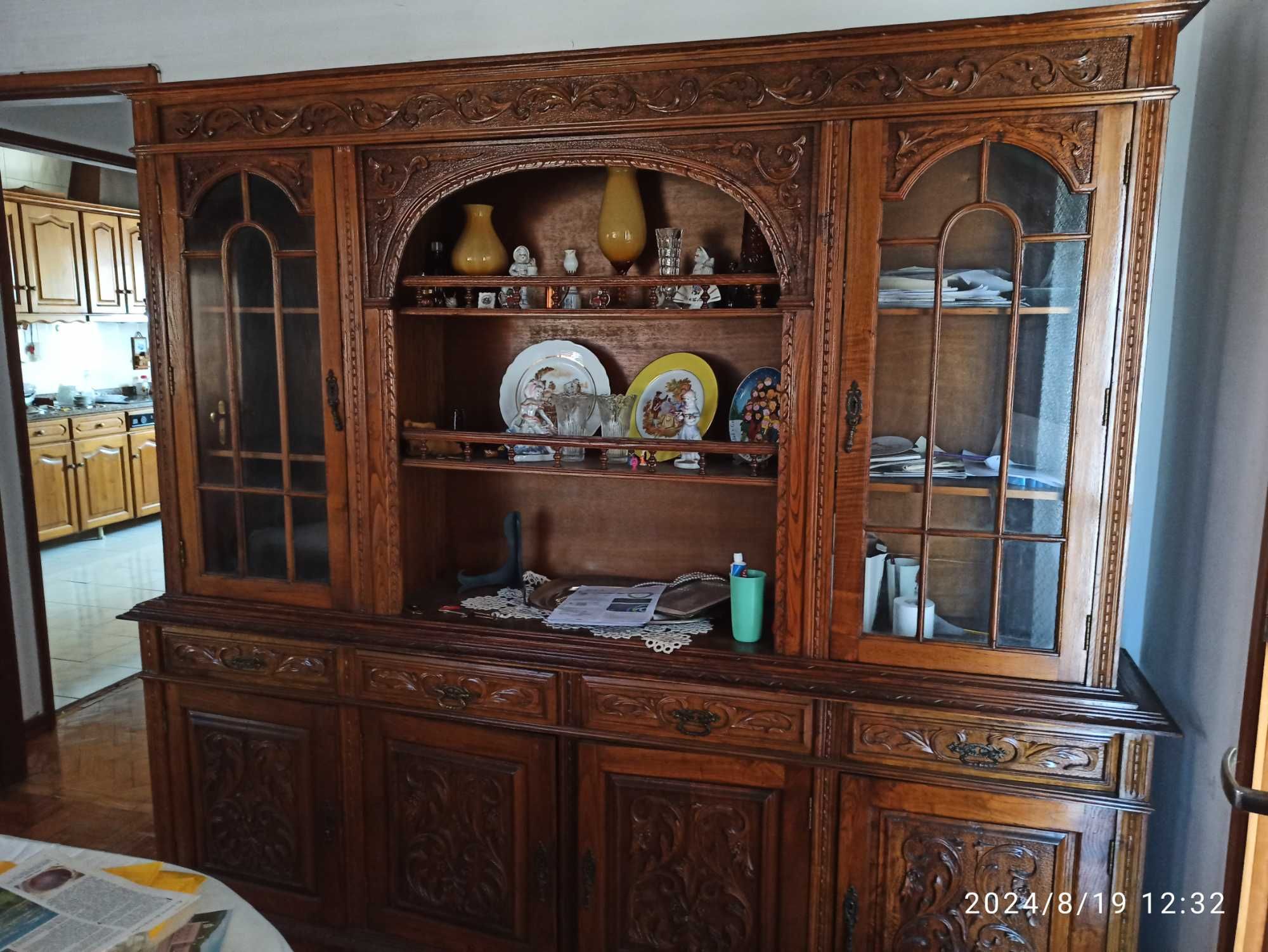 Móvel de sala jantar
