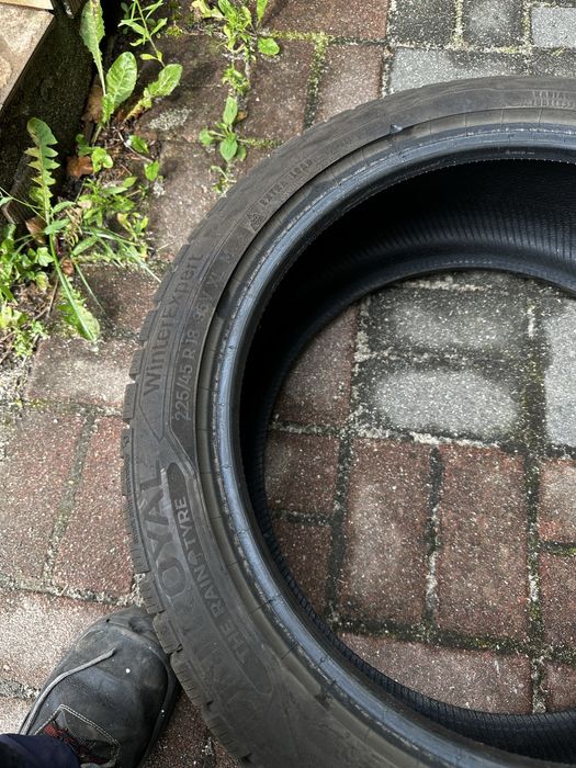 Opony Uniroyal WinterExpert 225/45/18 95V XL  dot 4923