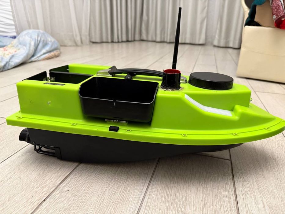 Продам риболовний кораблик D19 з GPS (99 точок)

Характеристики:

Авто