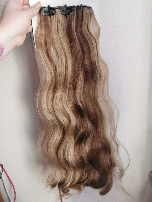 Doczepiane włosy clip in 65 cm pasma orzechowy brąz