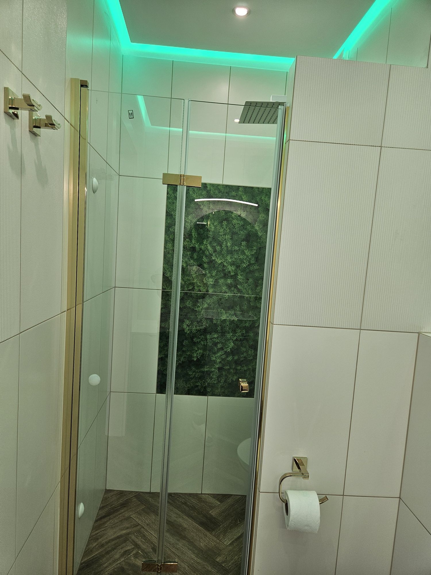 Apartament Deluxe,parking podziemny,900m do plaży
