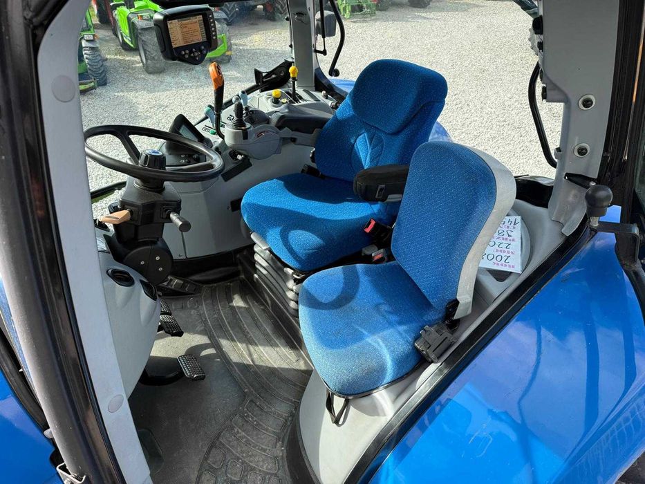 New Holland T7060, Pneumatyka, !! Super stan !!