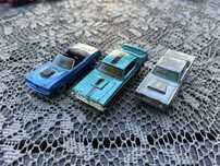 Trzy modele hot wheels