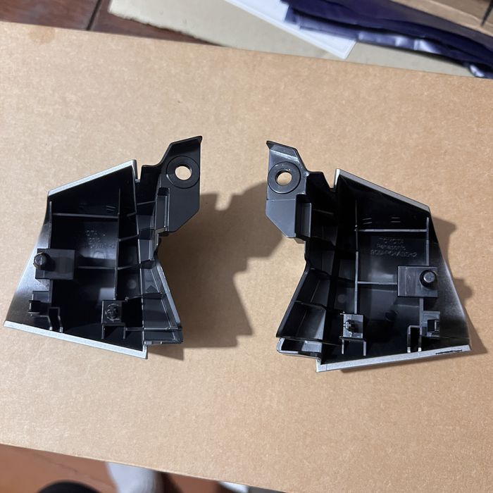 Накладки на кермо corolla 150 (2010-2013) рестайлінг