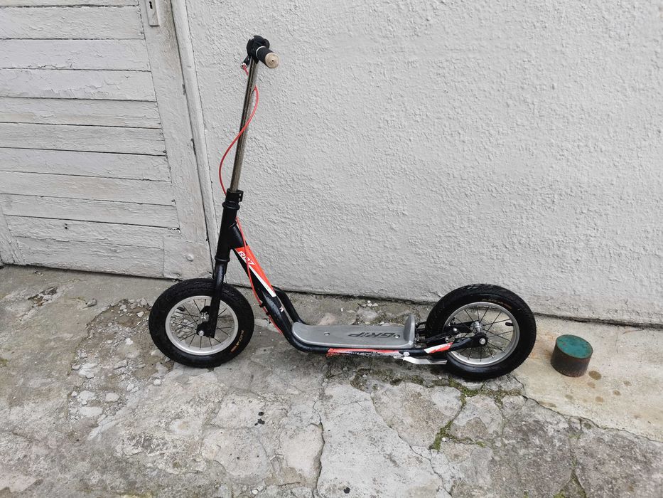 Hulajnoga Punky z dużymi kołami