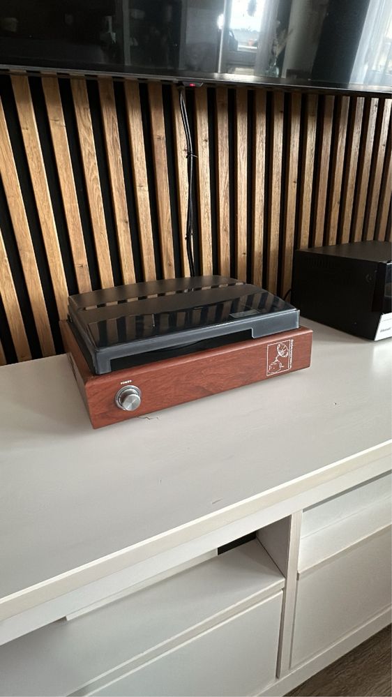 Gramofon DS-2018