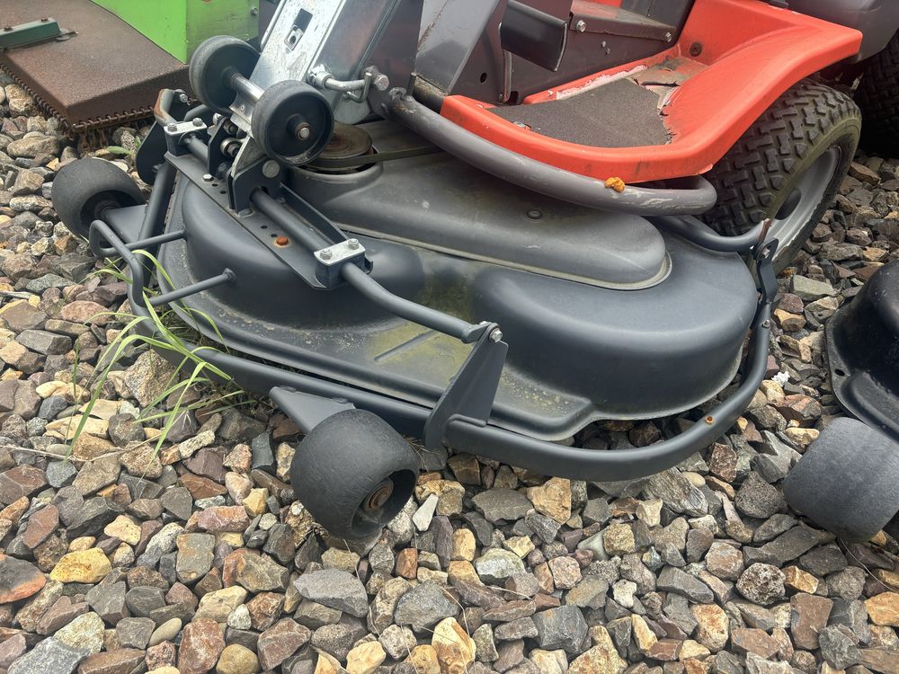 Husqvarna Traktorek Rider kosisko skrzynia silnik fotel maska osłona