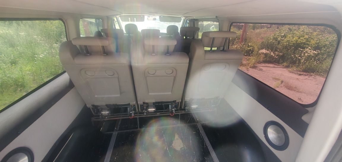 Opel Vivaro 2.0 пасажир