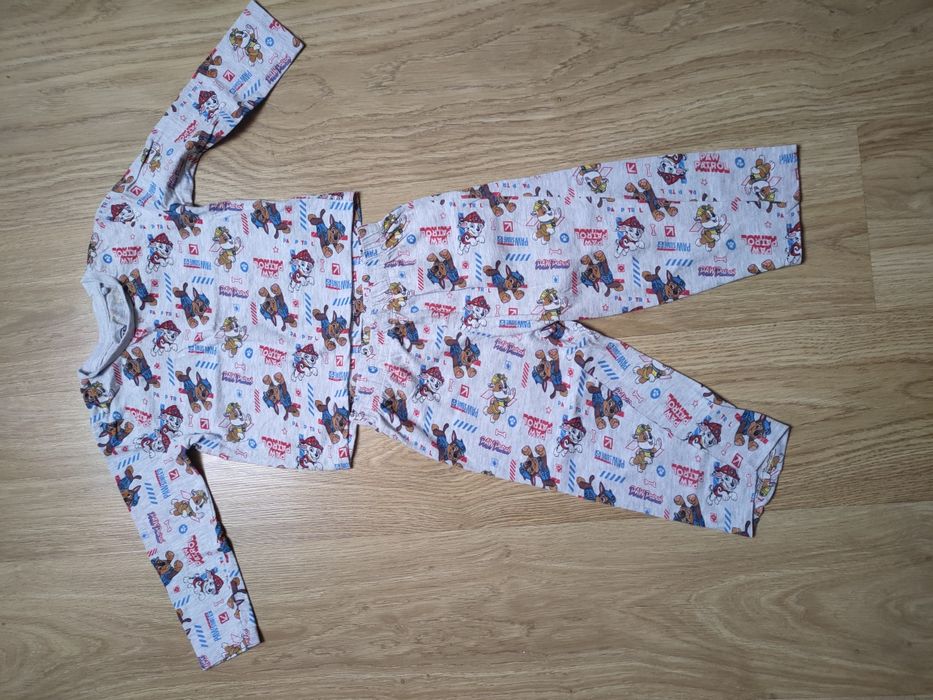 Piżama chłopięca rozmiar 98