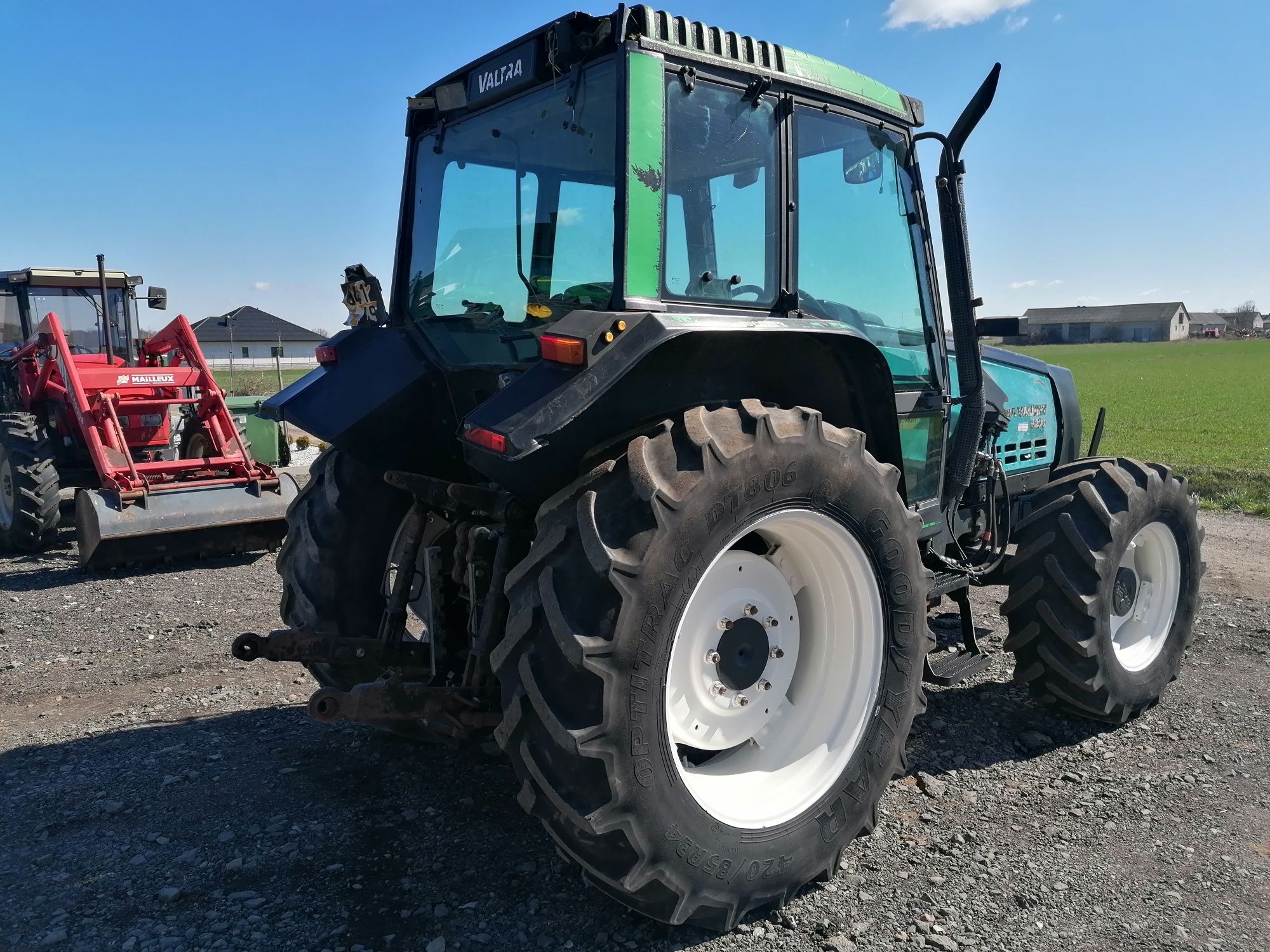 Ciągnik Valtra Valmet 6200