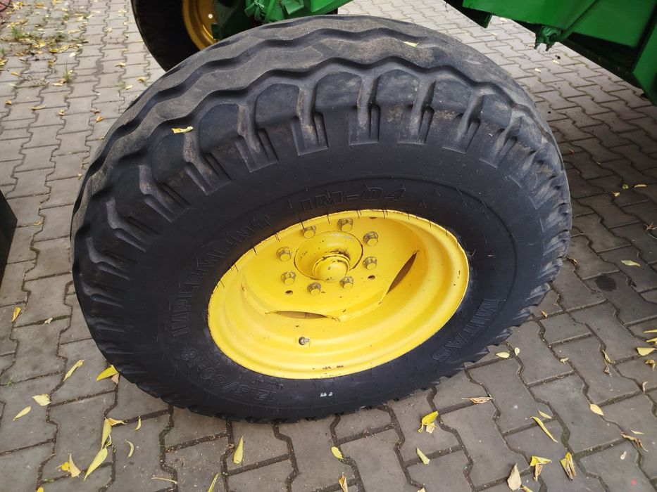 Комбайн зернозбиральний John Deere 1055, 1157. Джон Дір 1055