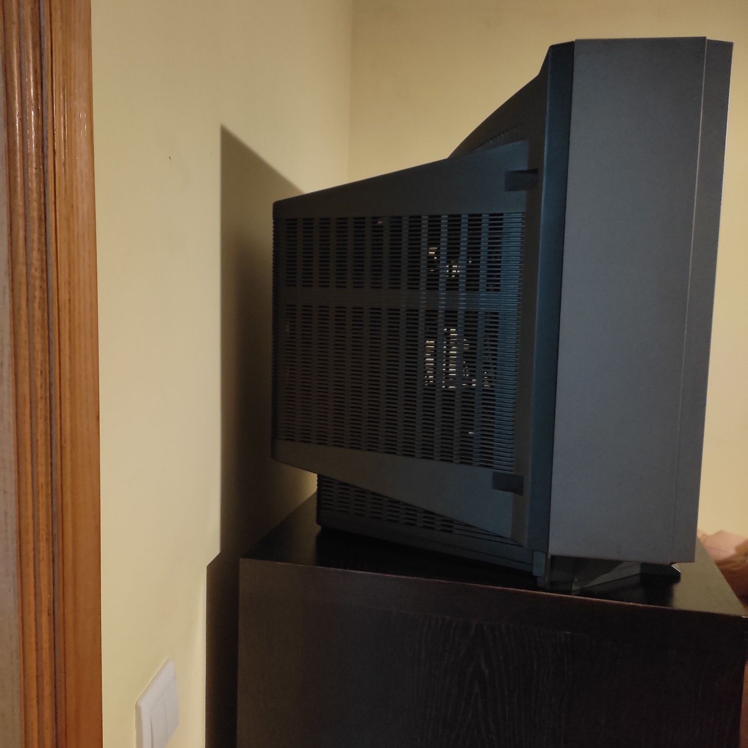 Televisão Sony  trinitron