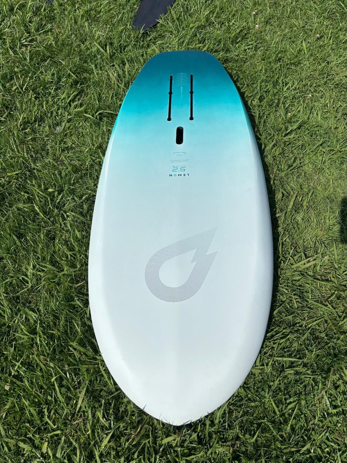 Oportunidade - Wingfoil Prancha Gong Lemon 2025