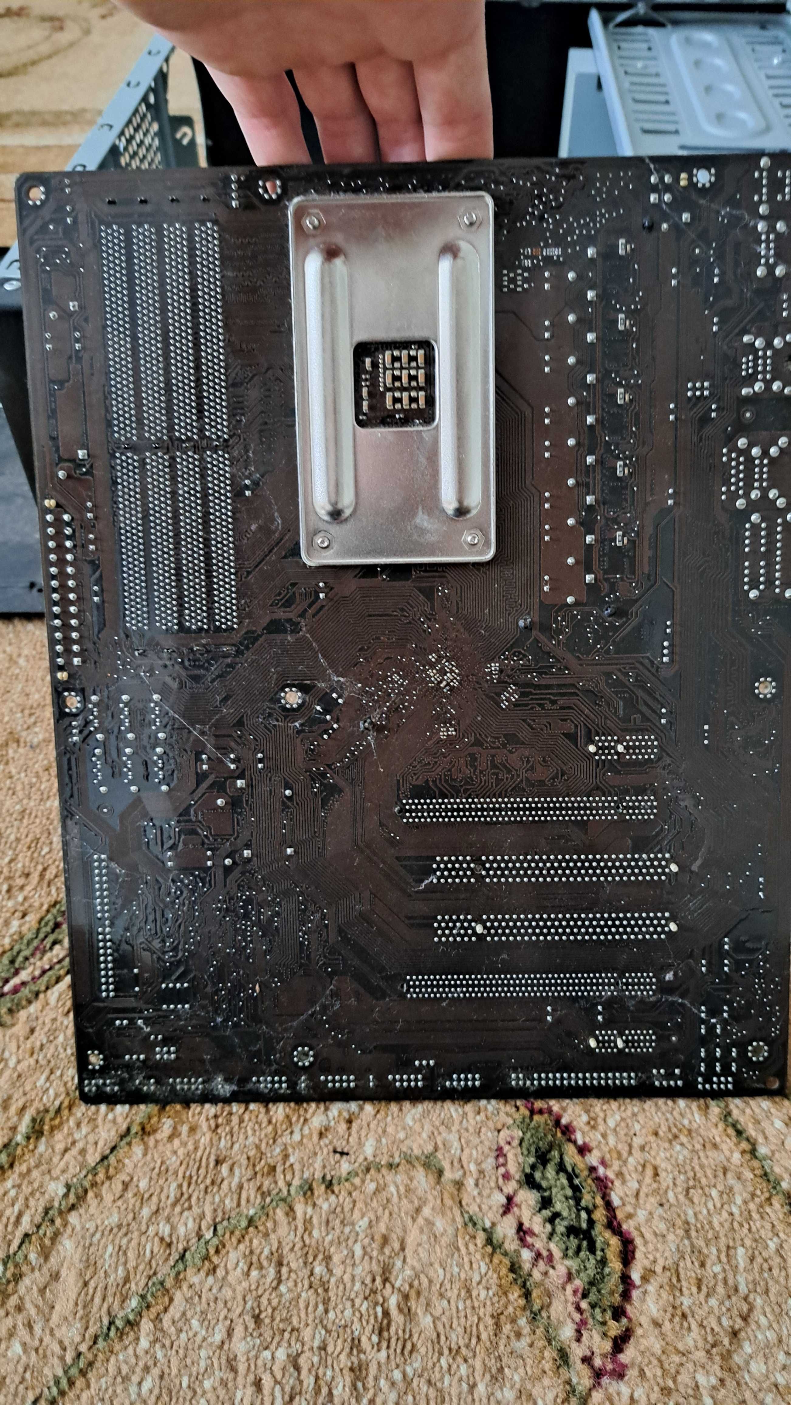 ПК комплектуючі, материнська плата - asus m4n72-e, процесор