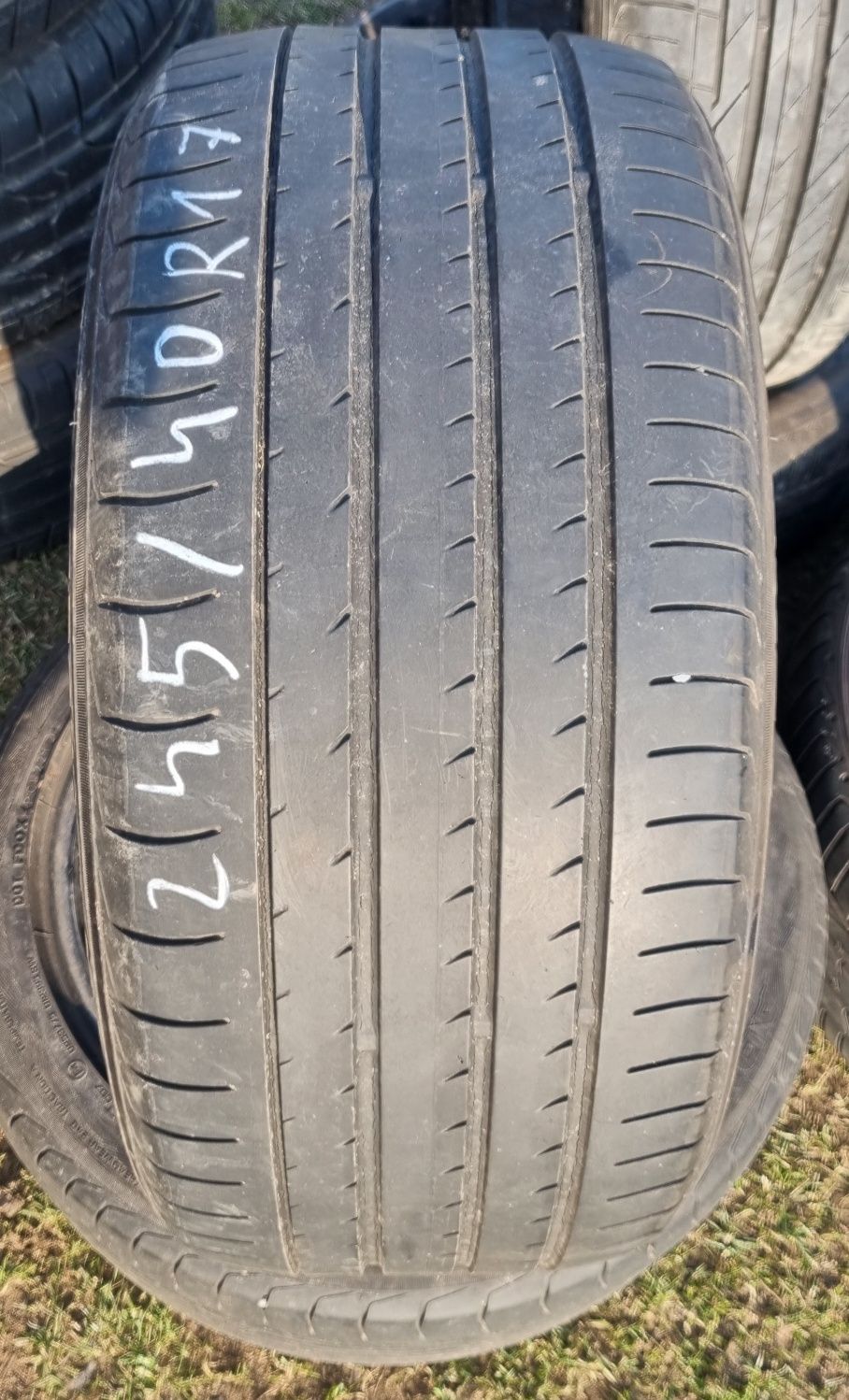 Opony letnie Yokohama 245/40R17