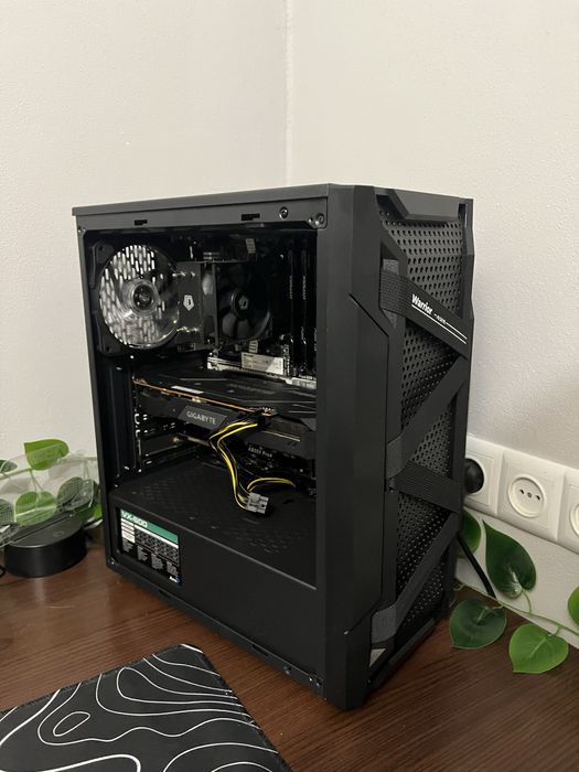 Продам ігровий пк відеокарта рх5500хт проц р5 5500 озу 16гб ддр4