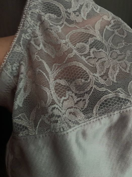 Бюст великого розміру