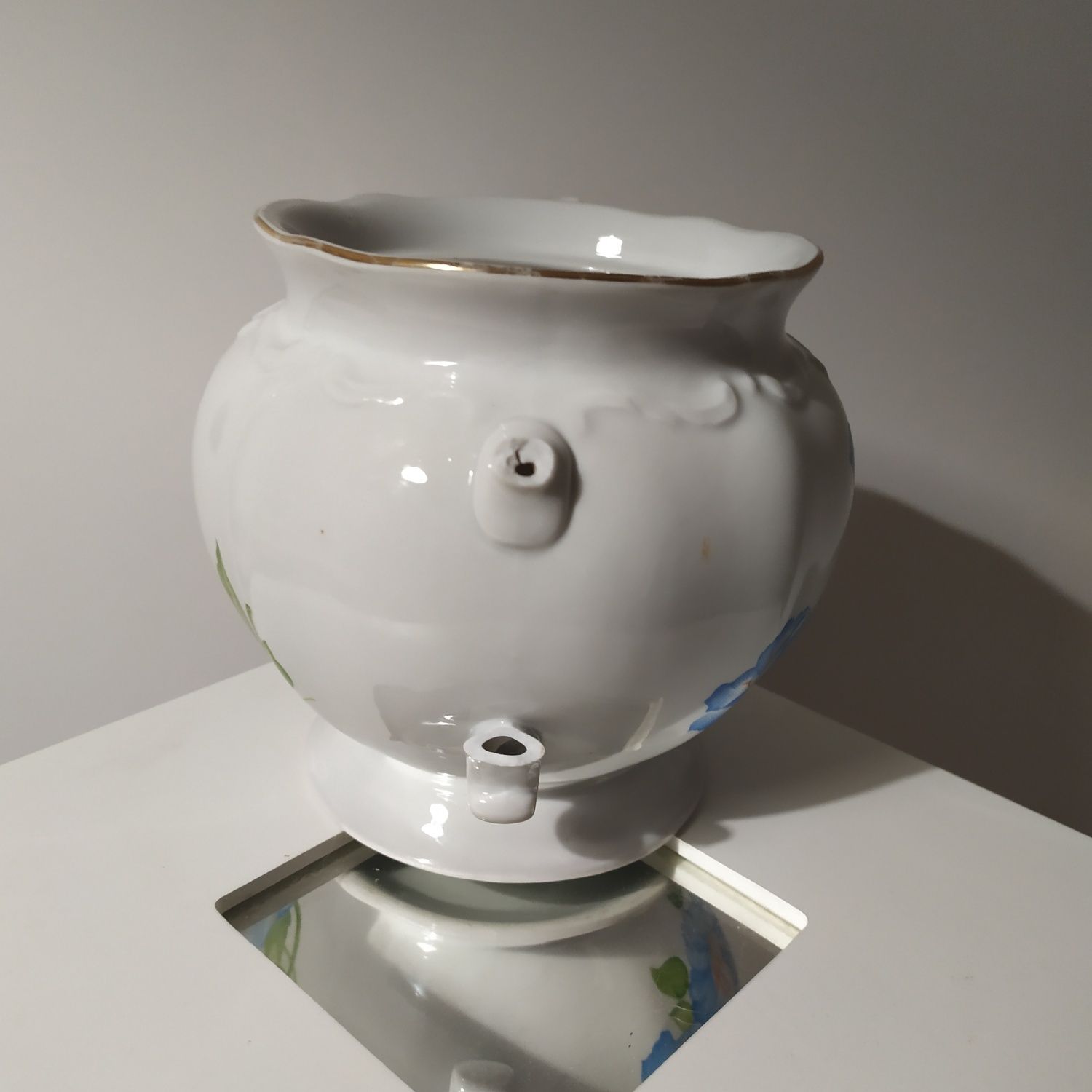 Dzbanek imbryk Chodzież porcelana