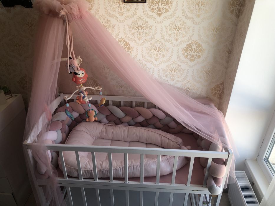 Продам дитячий набір в ліжечк